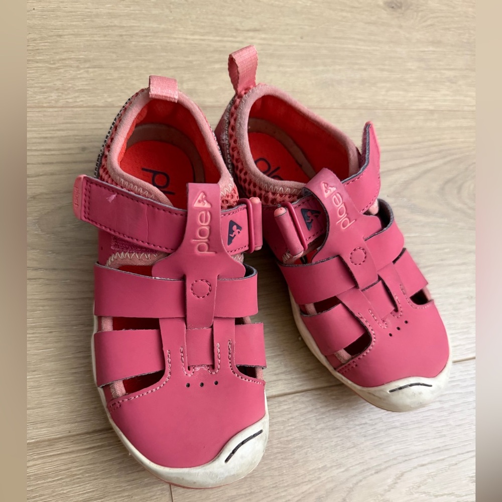 Pink Kids Sandals - Plae Comfortable Hook & Loop Sandals